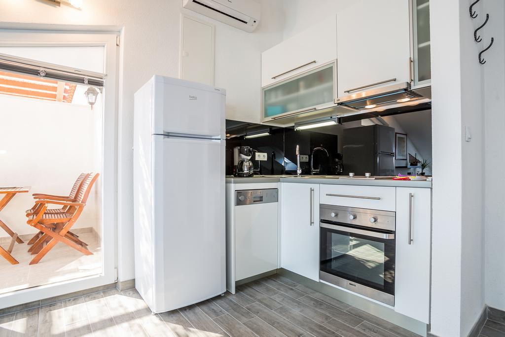 Apartments House Durdica Bol Rom bilde
